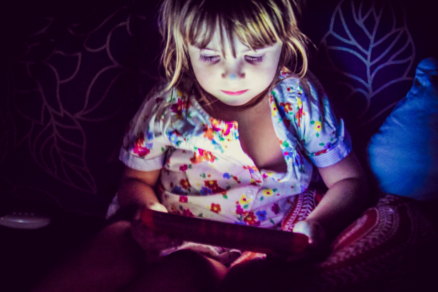 Tips To Manage Your Child's Screen Time This Summer