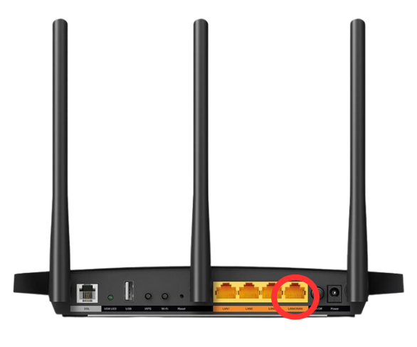 Back Of The Tp Link Vr400 Lan Wan Port