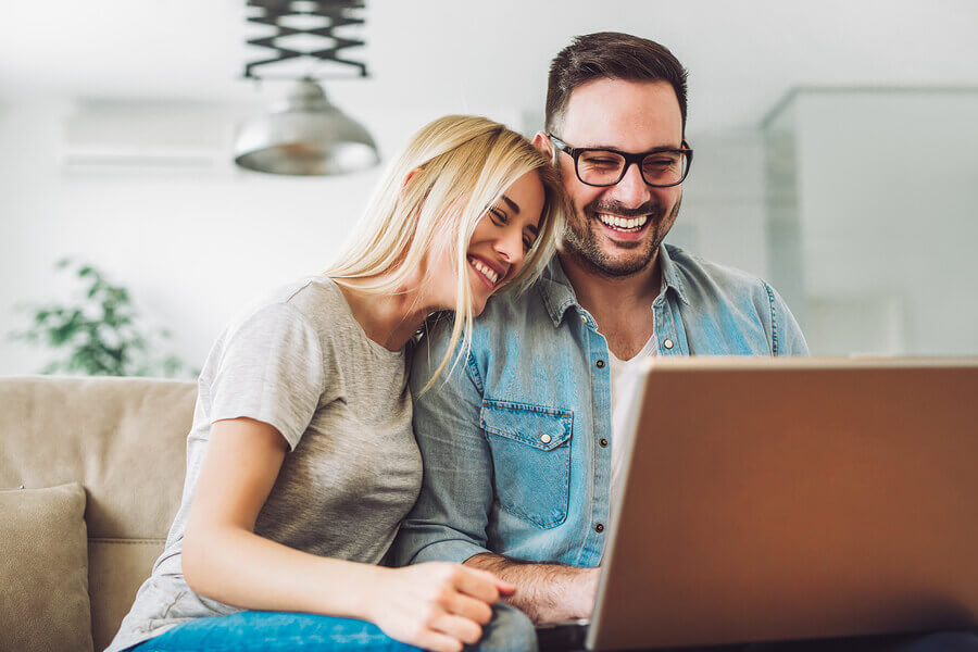 Laptopcouple